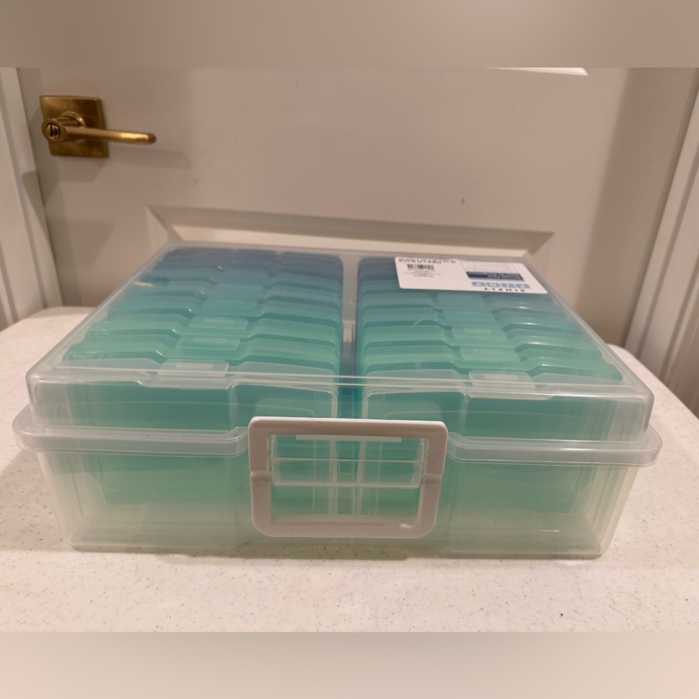 NEW Simply Tidy Ombré Photo & Craft Keeper ~ Storage Case - Picture 8 of 10